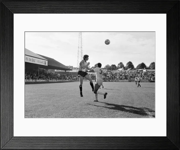 Framed Print : Reading 2-1 Walsall, league match at Elm Park, Saturday 7th September 1985 Framed Print : Reading 2-1 Walsall, league match at Elm Park, Saturday 7th September 1985