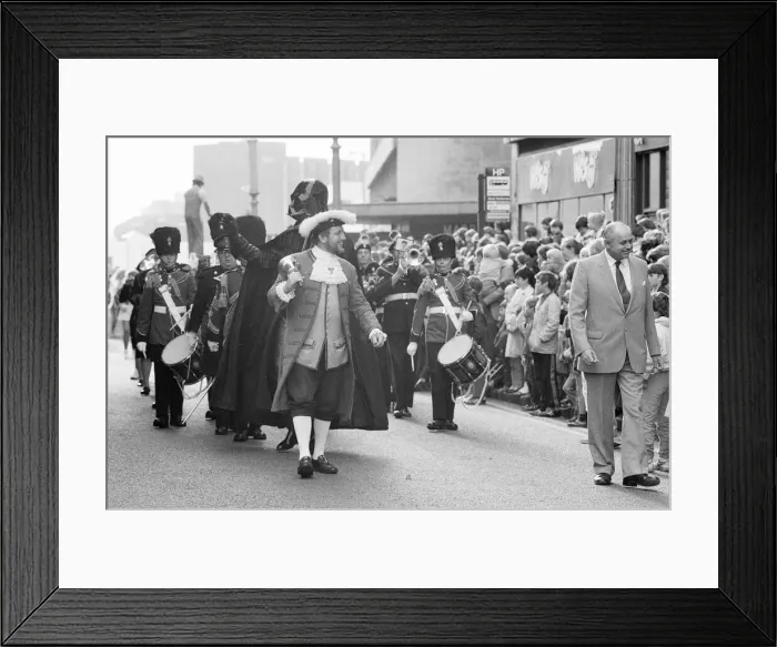 Framed Print : Grand Opening, Hamleys Toy Shop, Bull Street, Birmingham, 12th October 1985 Framed Print : Grand Opening, Hamleys Toy Shop, Bull Street, Birmingham, 12th October 1985