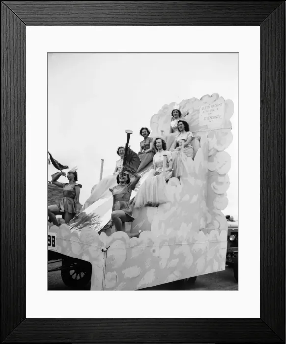 Framed Print : Isle of Wight, Ryde Carnival. 4th September 1952 Framed Print : Isle of Wight, Ryde Carnival. 4th September 1952