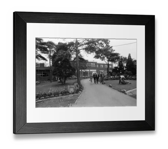 Framed Print : Tall Trees Hotel and Nightclub in Yarm. 1971 Framed Print : Tall Trees Hotel and Nightclub in Yarm. 1971
