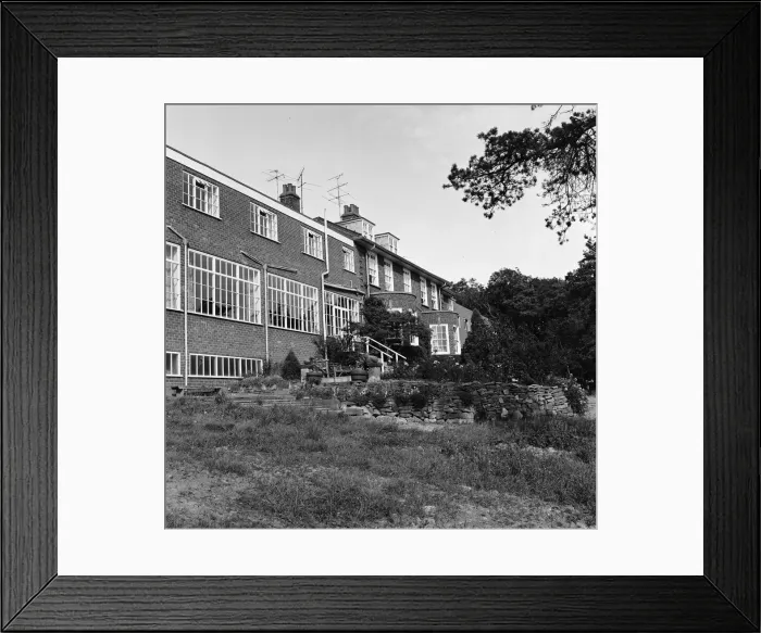 Framed Print : The Tall Trees Hotel and Nightclub in Yarm. 1971 Framed Print : The Tall Trees Hotel and Nightclub in Yarm. 1971