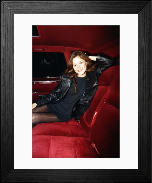 Framed Print : Anna Friel visits Nue Valbonne Night Club, Reading. 14th January 1996
