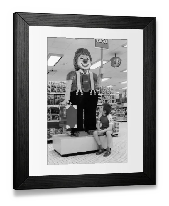 Framed Print : Hamleys Toy Shop, Bull Street, Birmingham, 11th October 1985 Framed Print : Hamleys Toy Shop, Bull Street, Birmingham, 11th October 1985