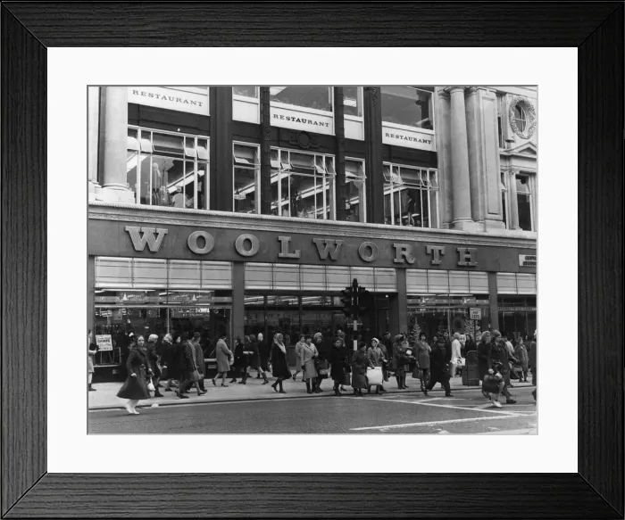 Framed Print : F W Woolworth Department Store, Liverpool, November 1970 Framed Print : F W Woolworth Department Store, Liverpool, November 1970