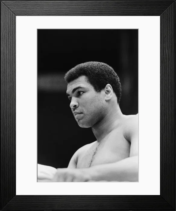 Framed Print : Muhammad Ali training in Deer Lake, Pennsylvania ahead of his second fight with Leon