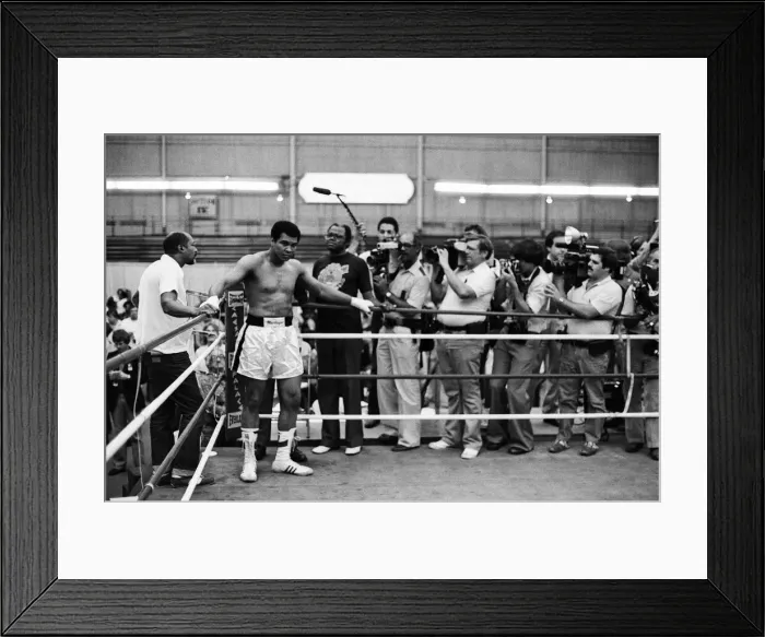 Framed Print : Muhammad Ali mobbed by reporters in his training camp ahead of his upcoming fight against Framed Print : Muhammad Ali mobbed by reporters in his training camp ahead of his upcoming fight against