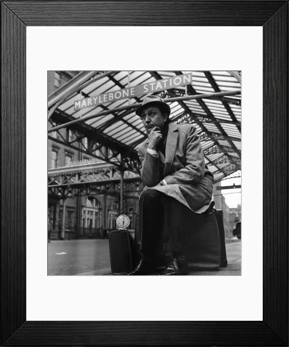 Framed Print : Comedian Ken Dodd at Marylebone Station, London. 13th April 1964 Framed Print : Comedian Ken Dodd at Marylebone Station, London. 13th April 1964