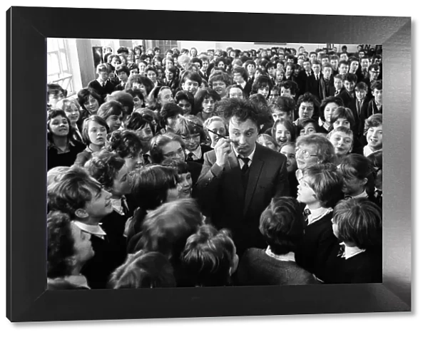 Comedian Ken Dodd lecturing students in Birmingham. 23rd March 1962