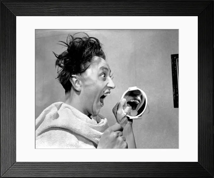 Framed Print : Every morning comedian Ken Dodd gazes at £10, 000 worth of sparklers Framed Print : Every morning comedian Ken Dodd gazes at £10, 000 worth of sparklers