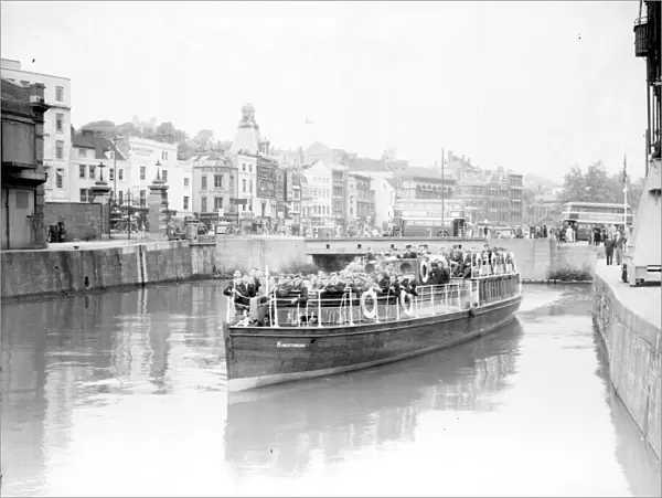 The Kingstonian, pictured here at the Quay Head (now Cascade Steps