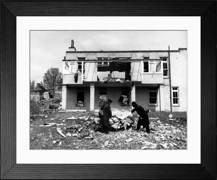 Framed Print : Bristol hospital bombed 1941 March / April Framed Print : Bristol hospital bombed 1941 March / April