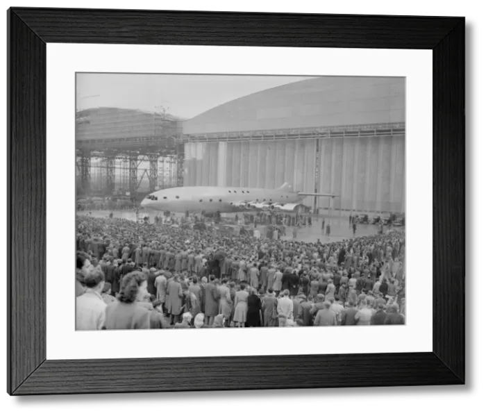 Framed Print : The Bristol Brabazon aeroplane is rolled out of its hangar Framed Print : The Bristol Brabazon aeroplane is rolled out of its hangar