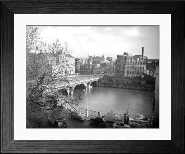 Framed Print : Bristol Bridge Circa 1960