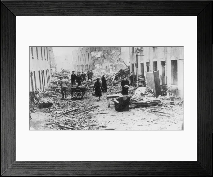 Framed Print : Residents of Stafford Street, Bedminster, Bristol pick their way through the rubble Framed Print : Residents of Stafford Street, Bedminster, Bristol pick their way through the rubble