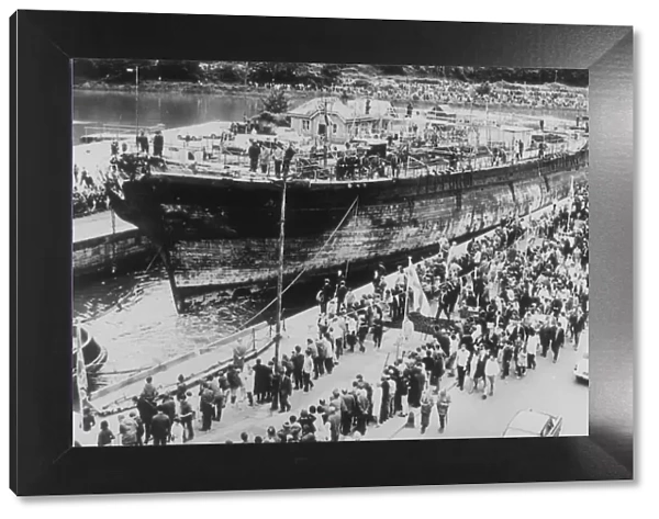 The SS Great Britain squeezes in to the Cumberland Basin Lock 5th July 1970