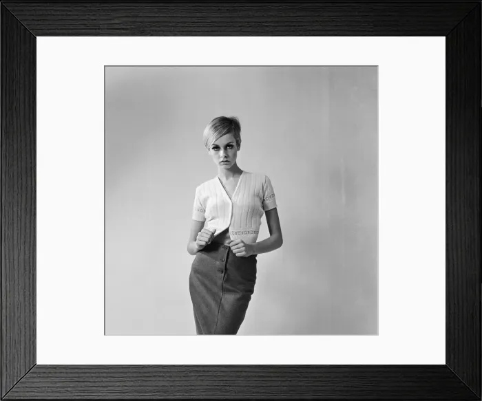 Framed Print : Twiggy - (born Leslie Hornby, and married name Leslie Lawson)