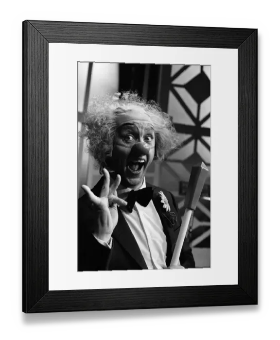 Framed Print : Ken Dodd, the nut of Knotty Ash, opens his one man show - Ha Ha - at the Playhouse Framed Print : Ken Dodd, the nut of Knotty Ash, opens his one man show - Ha Ha - at the Playhouse