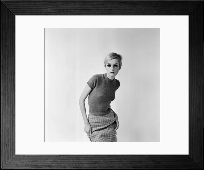 Framed Print : Twiggy - (born Leslie Hornby, and married name Leslie Lawson) Framed Print : Twiggy - (born Leslie Hornby, and married name Leslie Lawson)