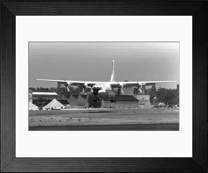 Framed Print : Aircraft Shorts Belfast heavy freighter of the Royal Air Force displaying at low level Framed Print : Aircraft Shorts Belfast heavy freighter of the Royal Air Force displaying at low level