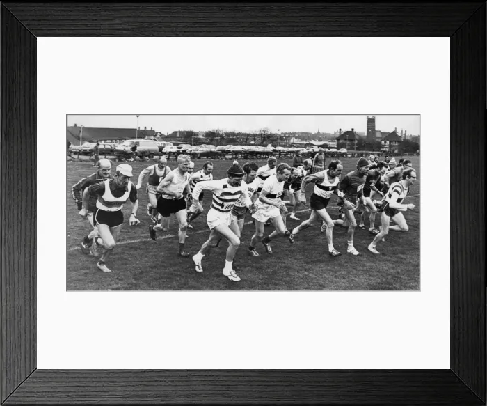 Framed Print : Northern Veterans Cross Country Championships, Saltburn, North Yorkshire, England Framed Print : Northern Veterans Cross Country Championships, Saltburn, North Yorkshire, England