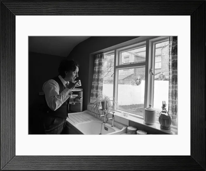 Framed Print : Comedian Ken Dodd opens flats in Ducie Street and Beaconsfield Street, Toxteth, Liverpool Framed Print : Comedian Ken Dodd opens flats in Ducie Street and Beaconsfield Street, Toxteth, Liverpool