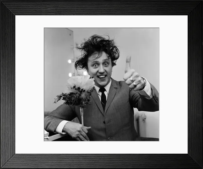 Framed Print : Comedian and singer Ken Dodd has been signed for a new series of London Palladium shows Framed Print : Comedian and singer Ken Dodd has been signed for a new series of London Palladium shows