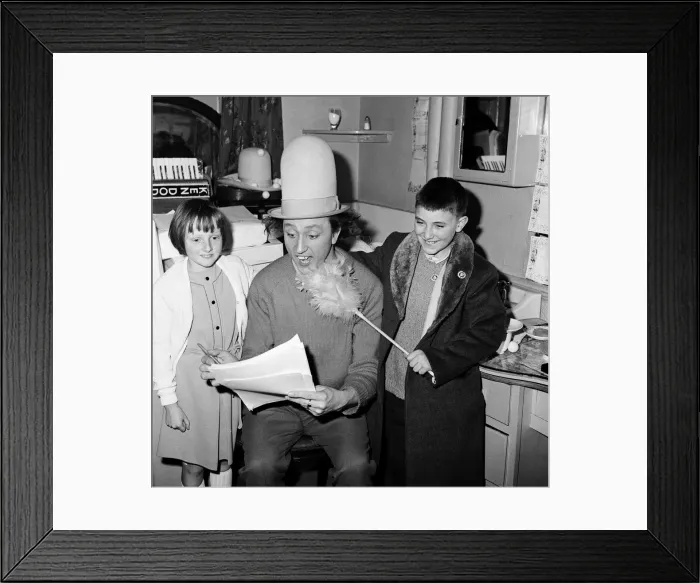 Framed Print : Ken Dodd in his dressing room at the Palladium with children. 13th December 1965