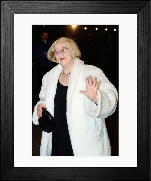 Framed Print : British Comedy Awards. Pictured, actress Liz Smith who plays the role of Norma Speakman Framed Print : British Comedy Awards. Pictured, actress Liz Smith who plays the role of Norma Speakman
