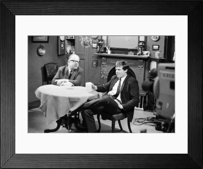 Framed Print : The cast of Coronation Street on set. Jack Howarth and Bill Roache