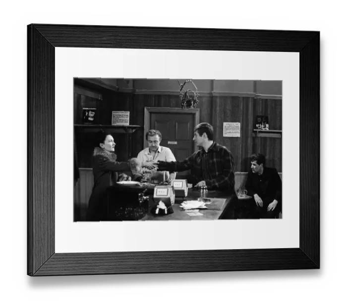 Framed Print : The cast of Coronation Street on set. Eileen Derbyshire behind the bar of Framed Print : The cast of Coronation Street on set. Eileen Derbyshire behind the bar of