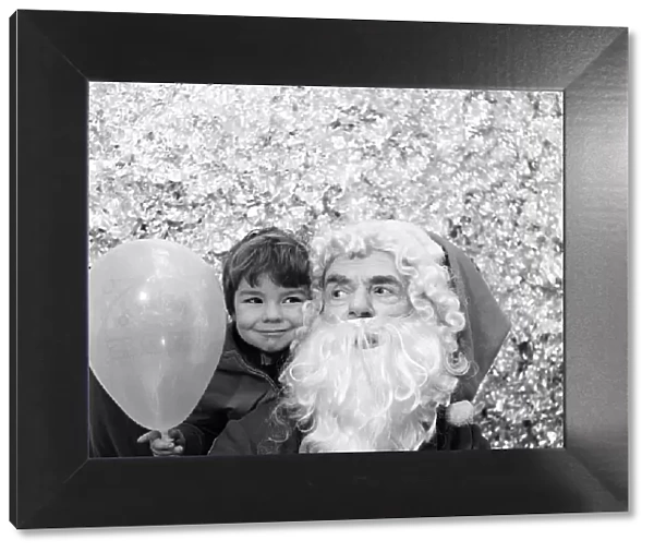 Uptons Santa Claus. 1973