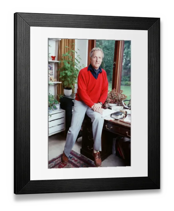 Framed Print : Nicholas Parsons, TV Presenter and actor. 7th June 1989 Framed Print : Nicholas Parsons, TV Presenter and actor. 7th June 1989