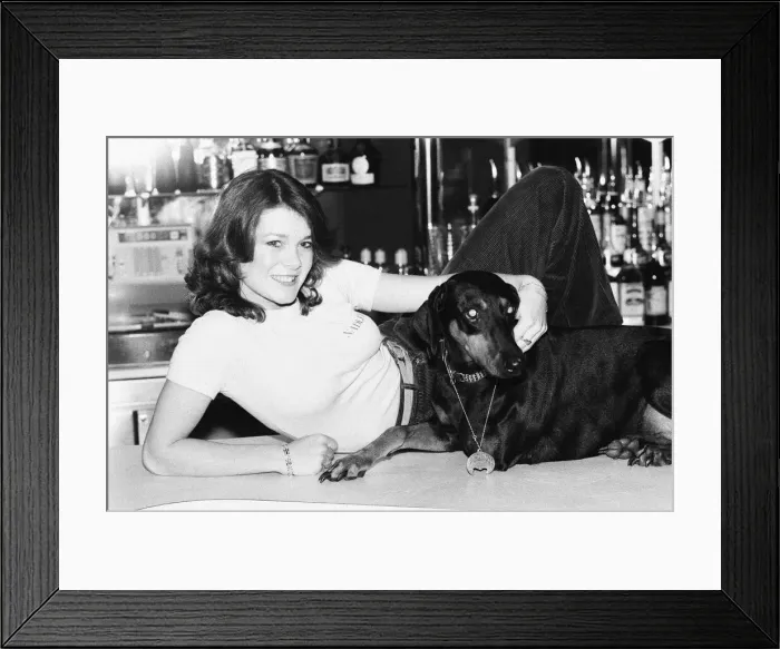 Framed Print : Killers Moon, photo-call to promote new film, London, 15th November 1978 Framed Print : Killers Moon, photo-call to promote new film, London, 15th November 1978