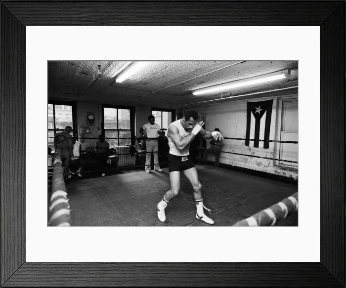 Framed Print : Ken Norton training ahead of his third fight with Muhammad Ali. 23rd September 1976 Framed Print : Ken Norton training ahead of his third fight with Muhammad Ali. 23rd September 1976