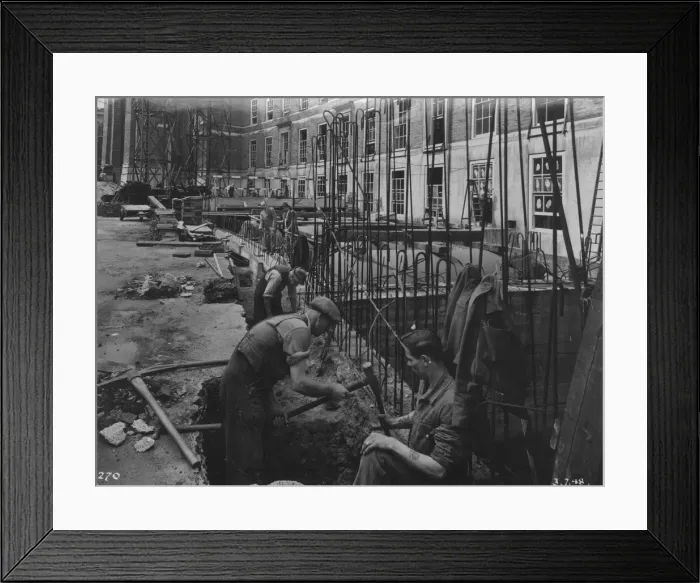 Framed Print : Workmen busy on Bristols new Council housing in July 1948