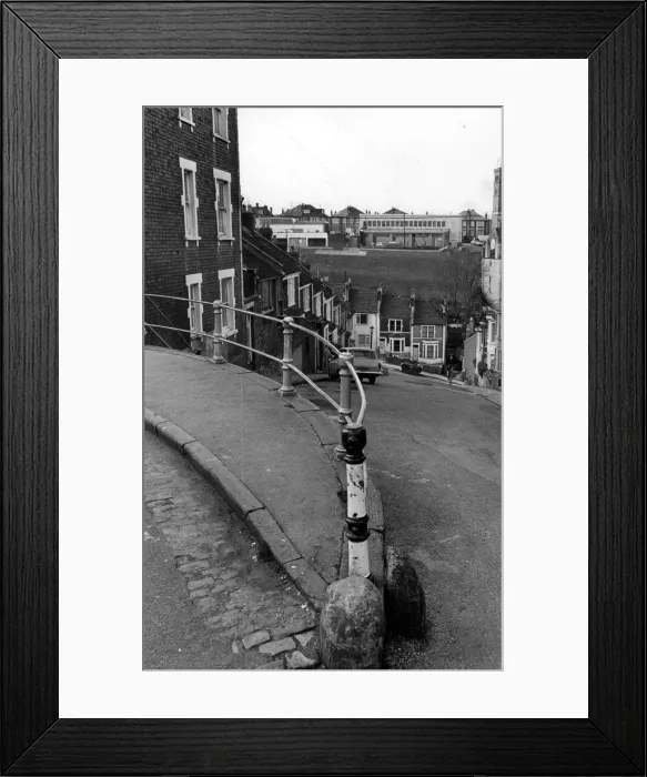 Framed Print : Vale Street, Totterdown, Bristol 1978 Framed Print : Vale Street, Totterdown, Bristol 1978