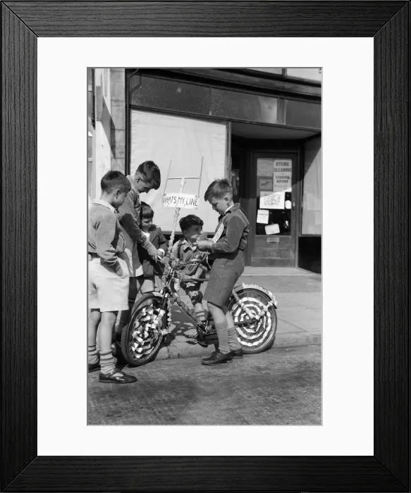 Framed Print : Orpington Carnival, Kent. 7th June 1954