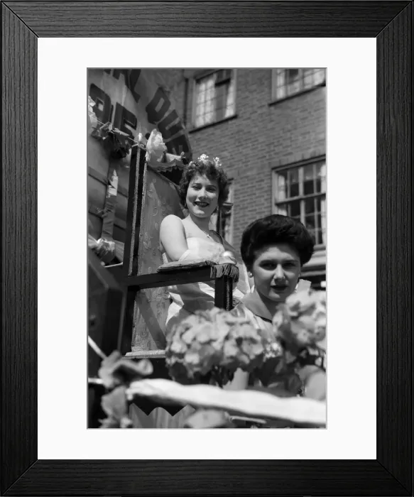 Framed Print : Orpington Carnival, Kent. 7th June 1954 Framed Print : Orpington Carnival, Kent. 7th June 1954