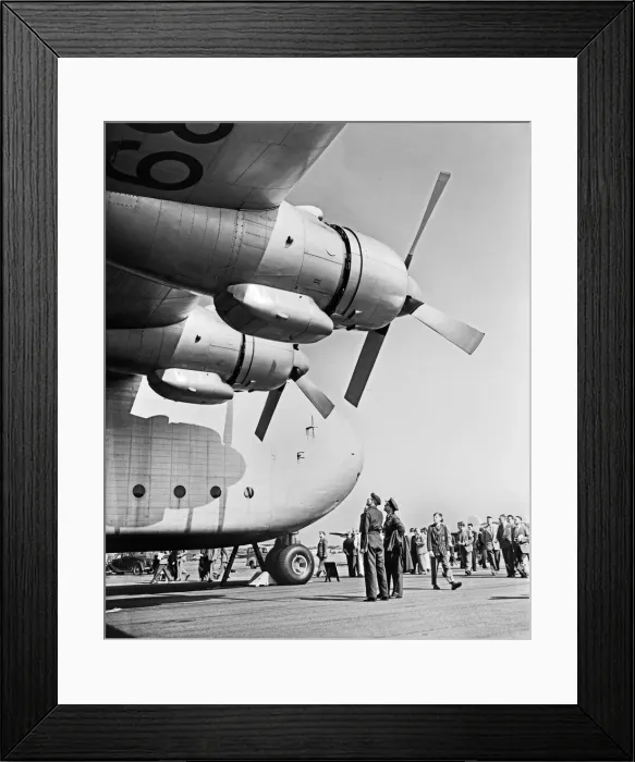 Framed Print : Farnborough Air Show held from 5th to 11th September 1953 Framed Print : Farnborough Air Show held from 5th to 11th September 1953