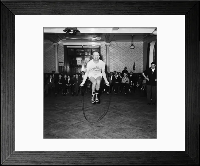 Framed Print : Henry Cooper seen here in training at The Bellingham for his fight against Cassius Clay Framed Print : Henry Cooper seen here in training at The Bellingham for his fight against Cassius Clay
