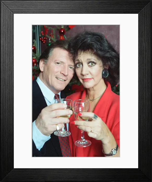 Framed Print : Coronation Street - Christmas Photocall. Johnny Briggs (Mike Baldwin Framed Print : Coronation Street - Christmas Photocall. Johnny Briggs (Mike Baldwin