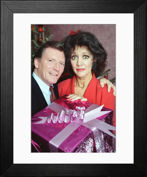 Framed Print : Coronation Street - Christmas Photocall. Johnny Briggs (Mike Baldwin Framed Print : Coronation Street - Christmas Photocall. Johnny Briggs (Mike Baldwin
