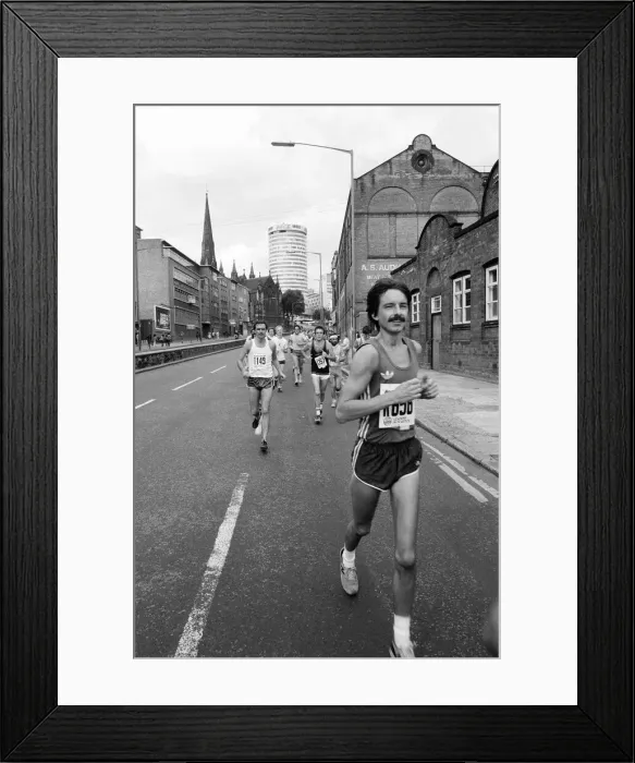 Framed Print : Birmingham Marathon, West Midlands. 20th September 1981 Framed Print : Birmingham Marathon, West Midlands. 20th September 1981