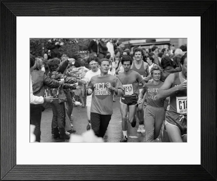 Framed Print : Birmingham Marathon, West Midlands. 20th September 1981 Framed Print : Birmingham Marathon, West Midlands. 20th September 1981