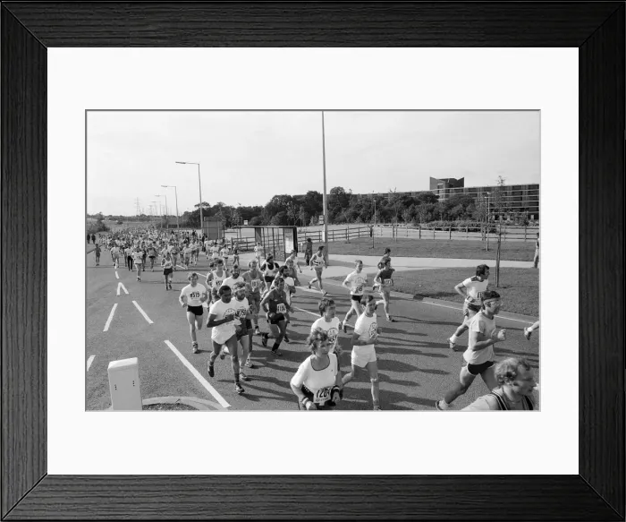 Framed Print : Birmingham Marathon, West Midlands. 20th September 1981 Framed Print : Birmingham Marathon, West Midlands. 20th September 1981