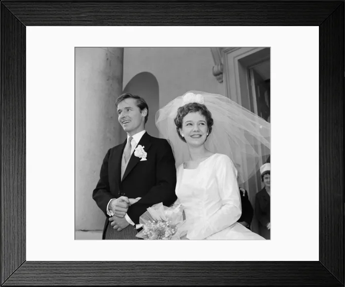 Framed Print : The wedding of William Roache and Anna Cropper at St Johns Wood Church