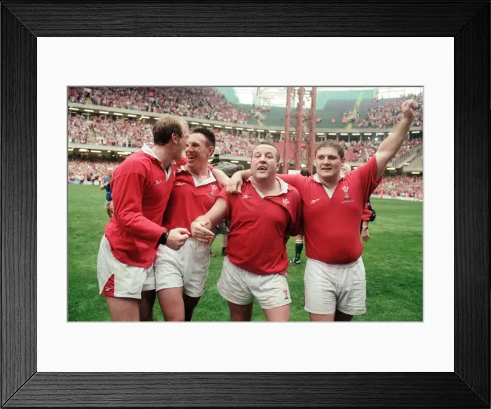 Framed Print : International friendly rugby match, Wales v South Africa. Wales won the match 29 - 19 Framed Print : International friendly rugby match, Wales v South Africa. Wales won the match 29 - 19