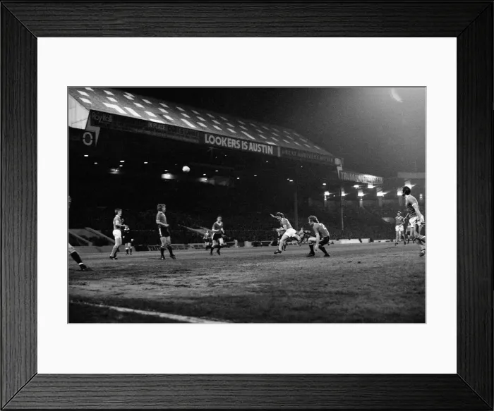 Framed Print : Manchester City v Manchester United, final score 4-0 to Manchester City Framed Print : Manchester City v Manchester United, final score 4-0 to Manchester City