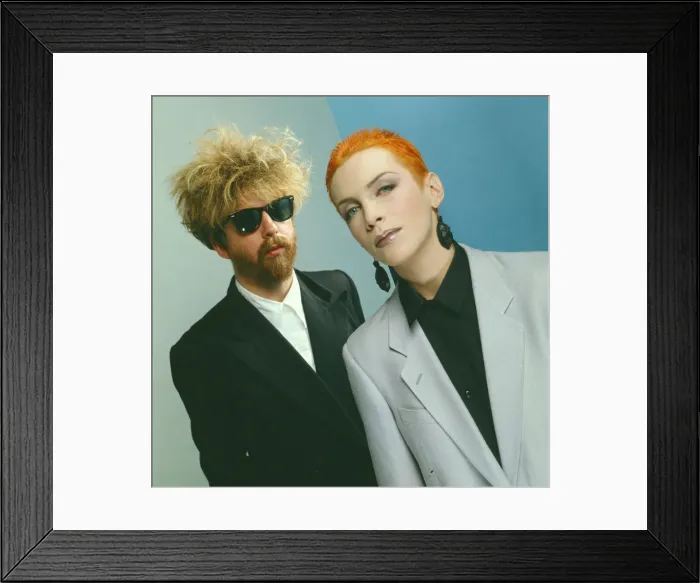 Framed Print : The Eurythmics, who are Dave Stewart and Annie Lennox. Picture shoot for The Daily