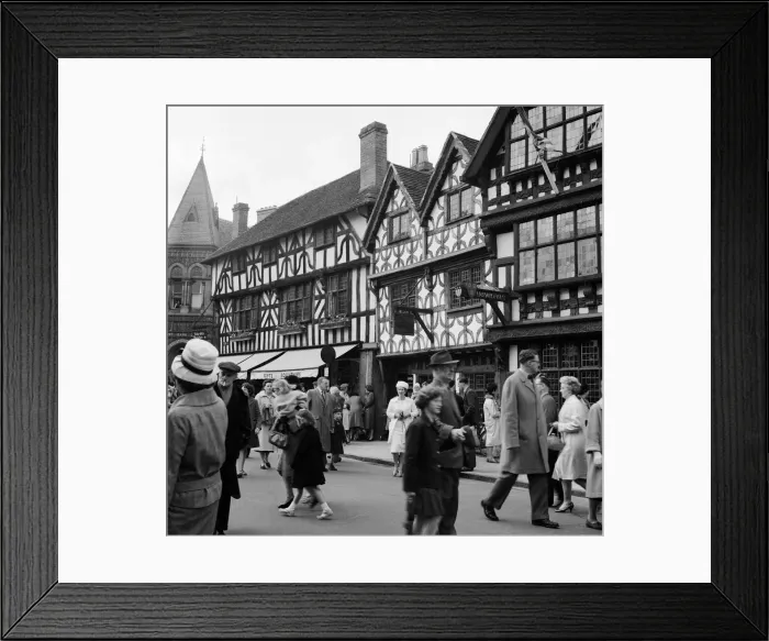 Framed Print : Stratford Upon Avon, High Street, Warwickshire. 27th April 1961 Framed Print : Stratford Upon Avon, High Street, Warwickshire. 27th April 1961